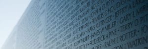 vietnam veterans memorial wall in washington dc