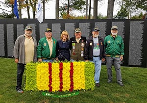 blackhawk medevac team joined by vietnam vets